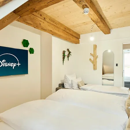 Wood World Luxury - Massage - Bergblick - Tranpolin- Parken Markdorf