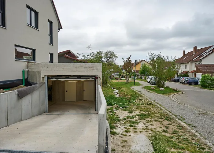 Wood World Luxury - Massage - Bergblick - Tranpolin- Parken *