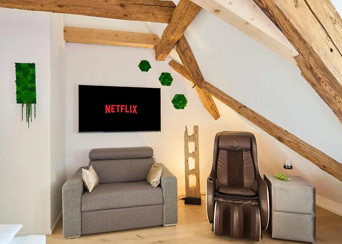 Wood World Luxury - Massage - Bergblick - Tranpolin- Parken Lägenhet *